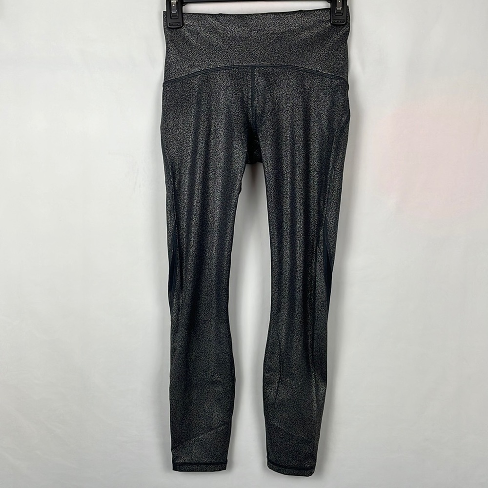 Lululemon Black w/Silver Flecks High Waist Leggings w/Drawcord & Pocket - Size 4